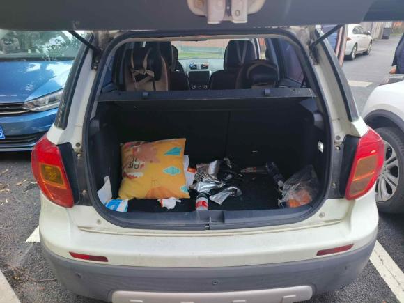 [上海·苏A] 二手铃木天语 SX42012款 1.6L 手动锐骑型