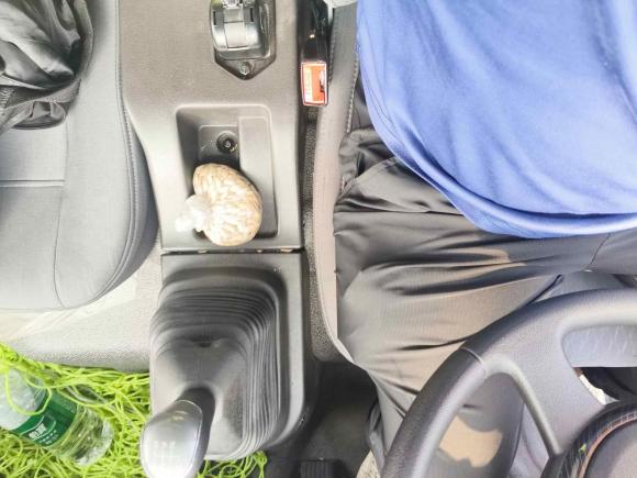 [杭州·浙A] 二手福田祥菱M2018款 1.5L M2非承载双排后双胎(厢式)DAM15L