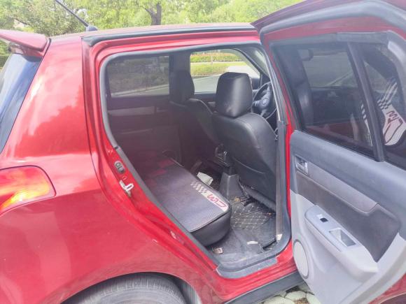 [南通·苏F] 二手铃木雨燕2011款 1.5L 自动运动版