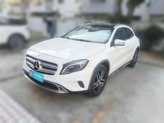 奔驰奔驰GLA2015款 GLA 200 时尚型