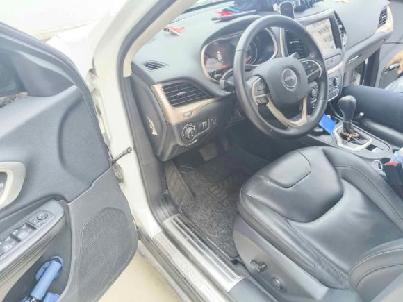 [无锡·苏B] 二手Jeep自由光2016款 2.4L 优越版