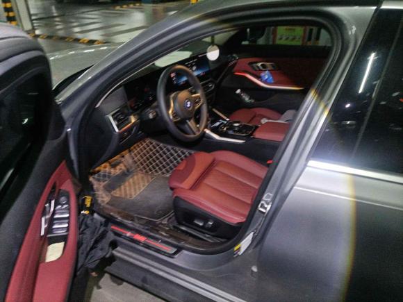 [无锡·苏B] 二手宝马宝马i32022款 eDrive 35 L