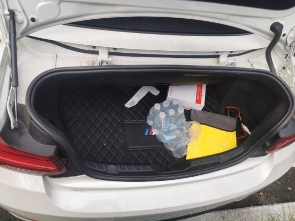 [温州·浙C] 二手宝马宝马2系2018款 220i 敞篷轿跑车 运动设计套装