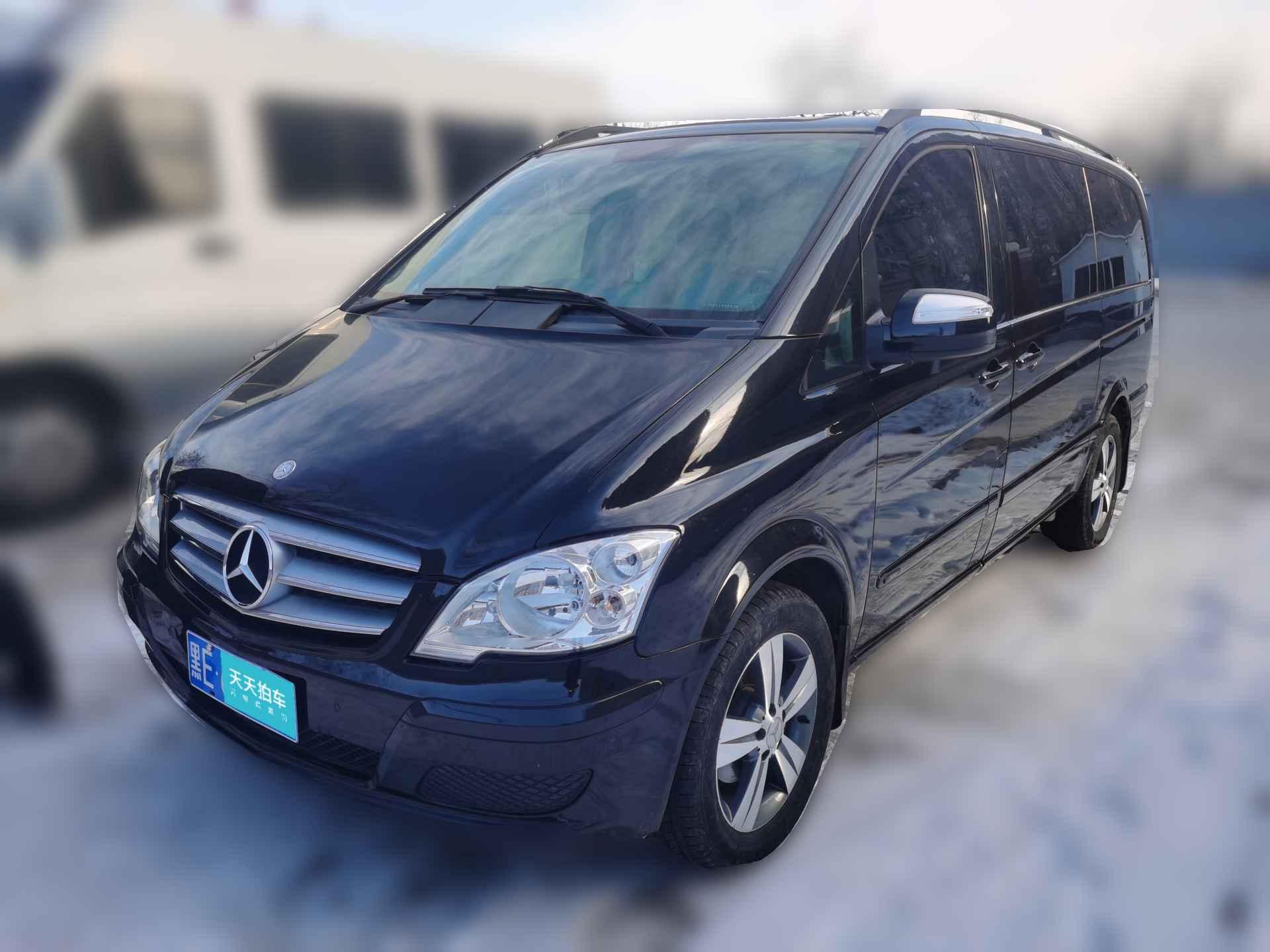 [北京·黑E] 奔驰唯雅诺2011款 2.5L 豪华版