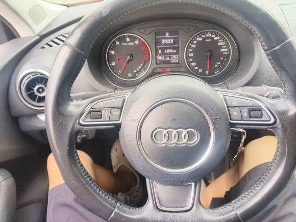 [上海·沪B] 二手奥迪奥迪A32014款 Sportback 35 TFSI 自动时尚型