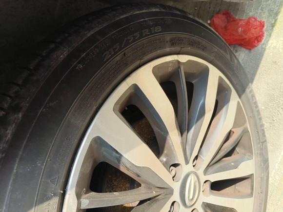 [广州·粤A] 二手广汽传祺传祺GS42017款 235T 自动两驱豪华智联版