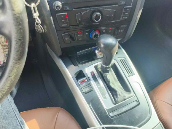 [义乌·浙G] 二手奥迪奥迪A4L2011款 2.0 TFSI 标准型