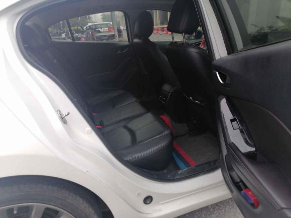 [佛山·粤E] 二手马自达马自达3 昂克赛拉2017款 三厢 2.0L 自动尊贵型 国VI