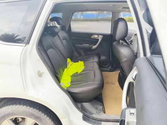 [佛山·浙B] 二手哈弗哈弗H62017款 经典版 1.5T 自动两驱精英型