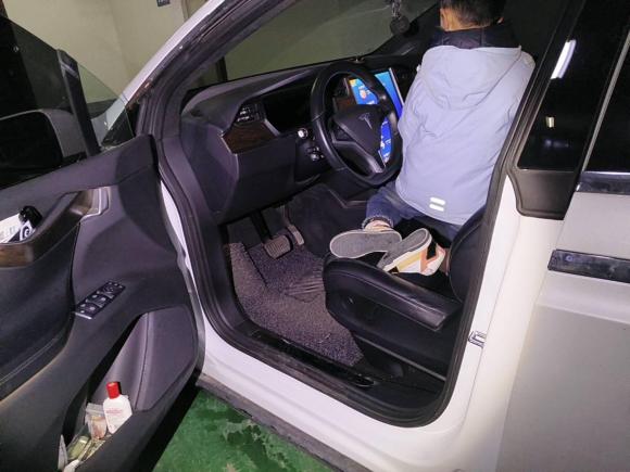 [南京·苏A] 二手特斯拉Model X2017款 Model X 100D 长续航版