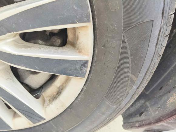 [广州·赣B] 二手启辰启辰T702016款 2.0L CVT睿行版