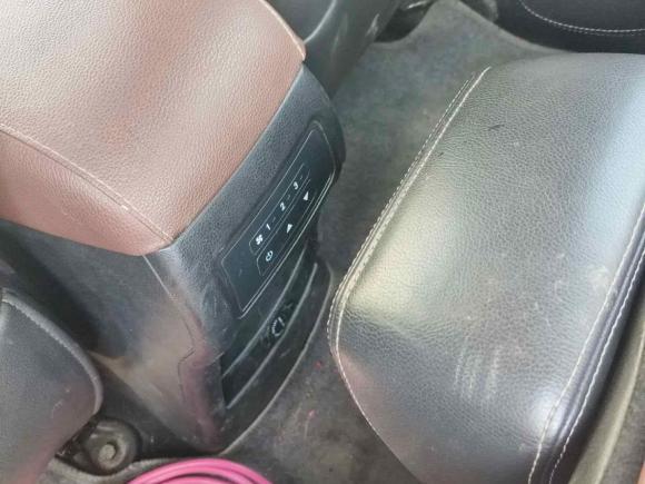 [广州·粤H] 二手东风风光风光5802017款 1.5T CVT豪华型