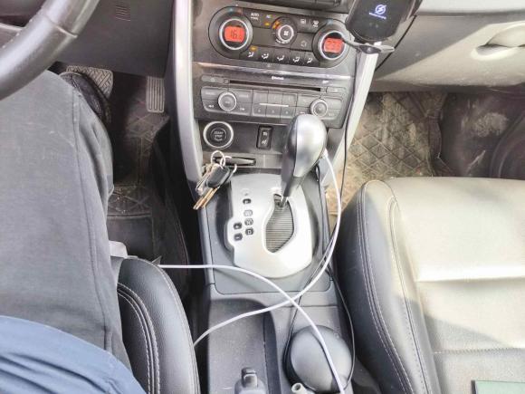 [南通·苏E] 二手雷诺科雷傲2014款 改款 2.0L 两驱时尚版