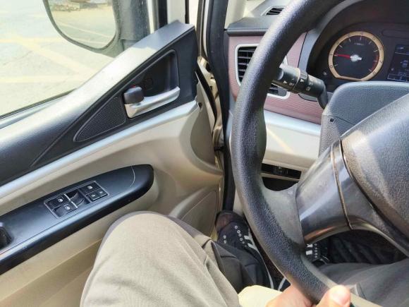 [杭州·浙A] 二手东风风行菱智2018款 M5L 2.0L 7座舒适型