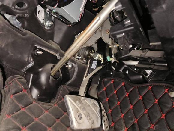 [杭州·浙A] 二手奔腾奔腾X802017款 1.8T 自动运动型