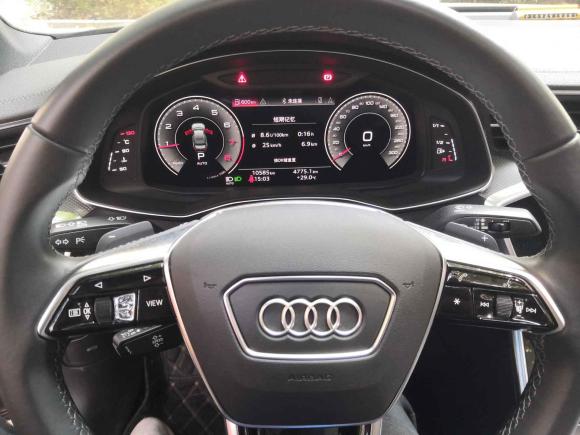 [无锡·苏B] 二手奥迪奥迪A6L2022款 40 TFSI 豪华动感型