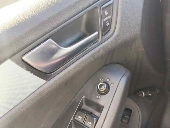 [上海·吉H] 二手奥迪奥迪Q52010款 2.0TFSI 技术型