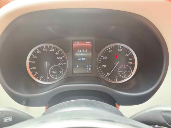 [青岛·鲁U] 二手奔驰威霆2018款 2.0T 精英版 7座 国V