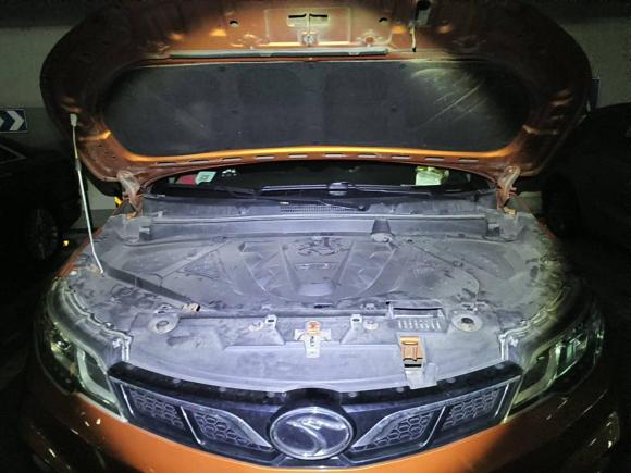 [上海·苏E] 二手东南东南DX32016款 1.5L 手动尊贵型