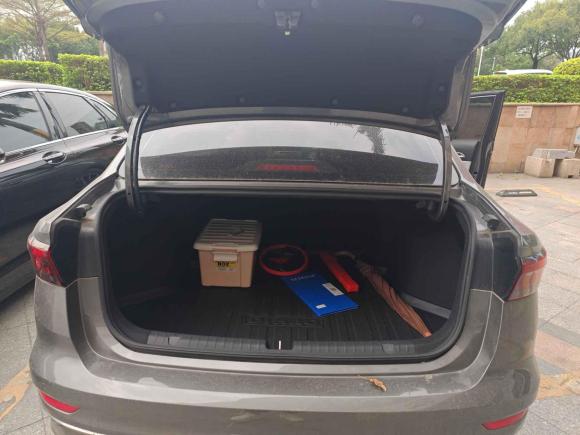 [广州·粤A] 二手吉利汽车帝豪2022款 第4代 1.5L CVT旗舰型