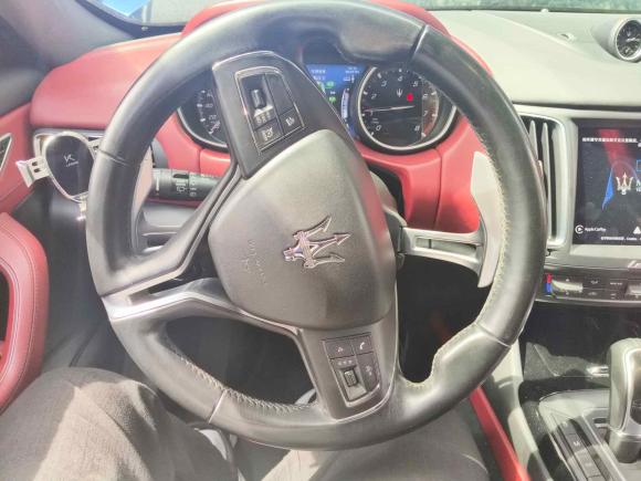 [嘉兴·浙F] 二手玛莎拉蒂Levante2016款 3.0T 标准型