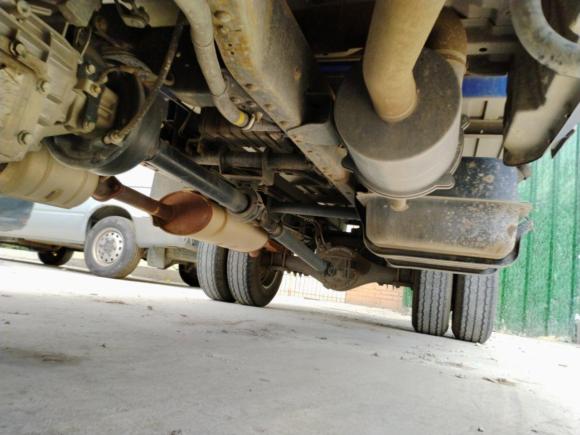 [佛山·粤E] 二手长安跨越跨越者D52019款 1.8L PLUS中配型单排后双轮标准货箱