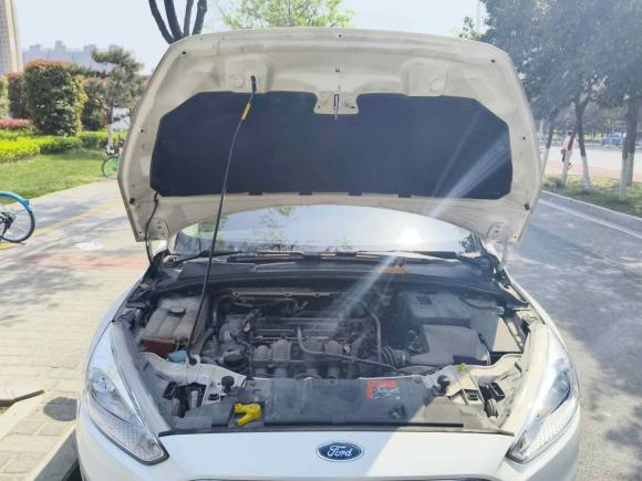 [西安·陕A] 二手福特福克斯2017款 两厢 1.6L 手动舒适型智行版