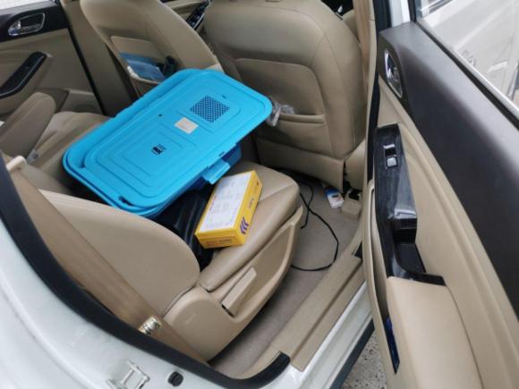 [广州·粤Y] 二手宝骏宝骏7302014款 1.5L 手动豪华型 7座