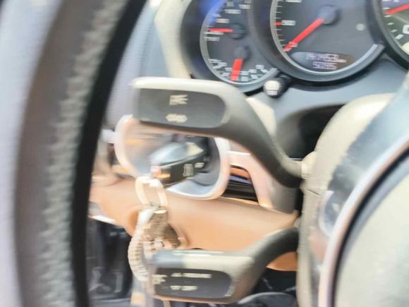 [深圳·粤B] 二手保时捷Cayenne2015款 Cayenne 3.0T