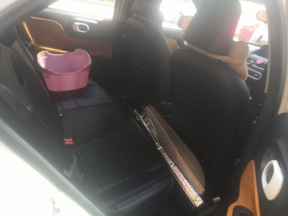 [深圳·粤L] 二手名爵MG 3SW2015款 1.5L AMT精英型