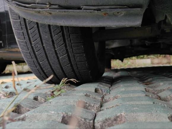 [苏州·苏E] 二手Jeep自由光2016款 2.4L 领先版