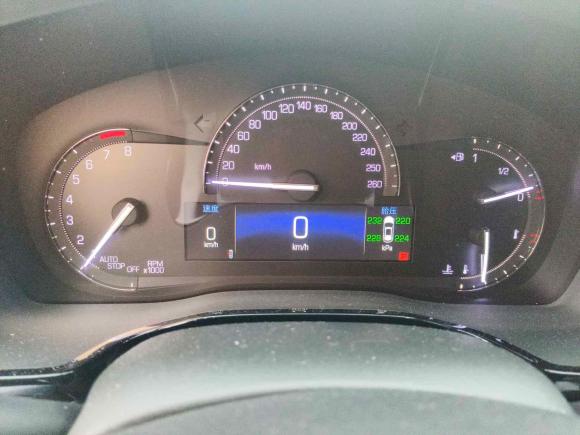 [南京·苏A] 二手凯迪拉克凯迪拉克XT52016款 25T 豪华型