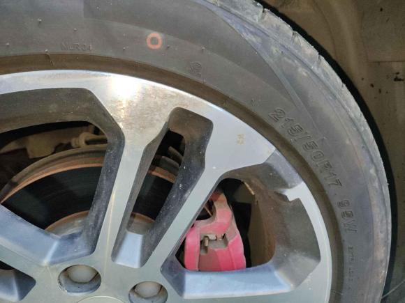 [武汉·鄂A] 二手北京汽车绅宝X352016款 1.5L 自动豪华版