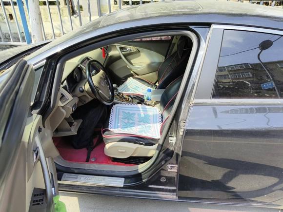 [济南·鲁A] 二手别克英朗2013款 GT 1.6L 自动时尚版