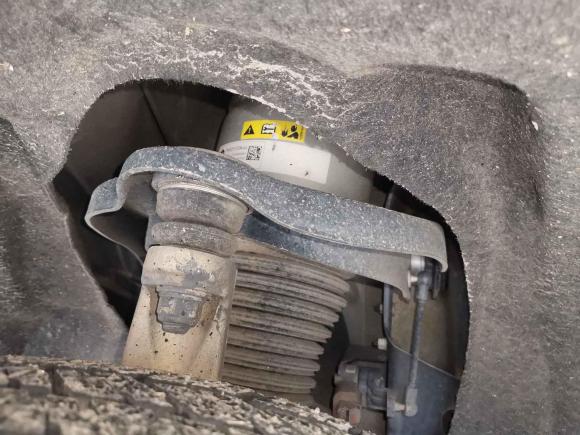 [广州·粤L] 二手Jeep大切诺基2016款 3.0L 精英导航版