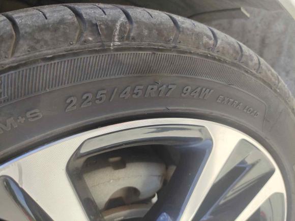 [北京·吉F] 二手丰田雷凌2021款 双擎 1.8H E-CVT运动版