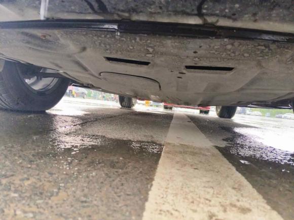 [西安·陕A] 二手中华中华V62018款 1.5T 自动尊贵型