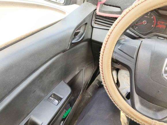 [合肥·皖A] 二手宝骏宝骏3102016款 1.2L 手动超值型