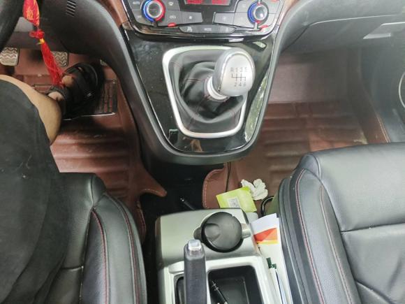 [成都·川A] 二手哈弗哈弗H62014款 运动版 1.5T 手动两驱精英型