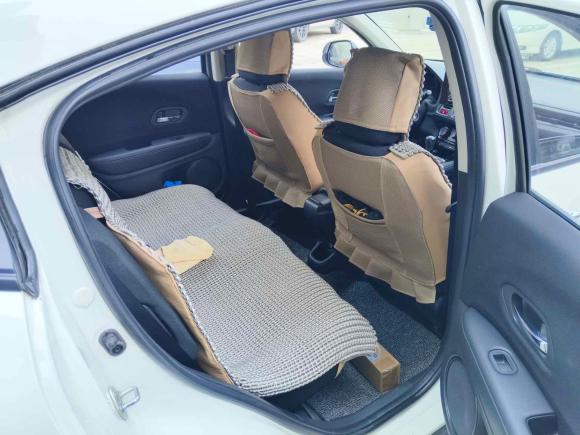 [武汉·鄂A] 二手本田缤智2015款 1.5L 手动两驱舒适型