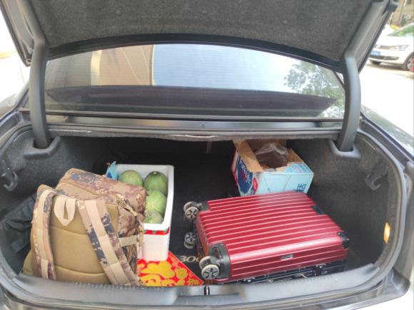 [西安·鲁E] 二手克莱斯勒克莱斯勒300C2013款 3.6L 尊享版