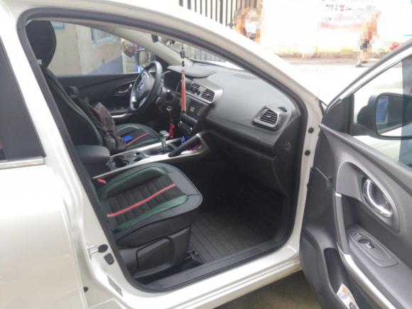 [济南·鲁A] 二手雷诺科雷嘉2016款 2.0L 两驱豪华版