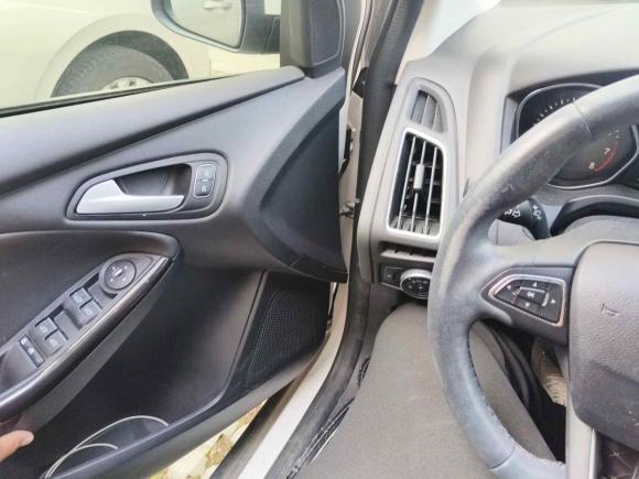 [嘉兴·浙F] 二手福特福克斯2017款 两厢 1.6L 自动风尚型智行版