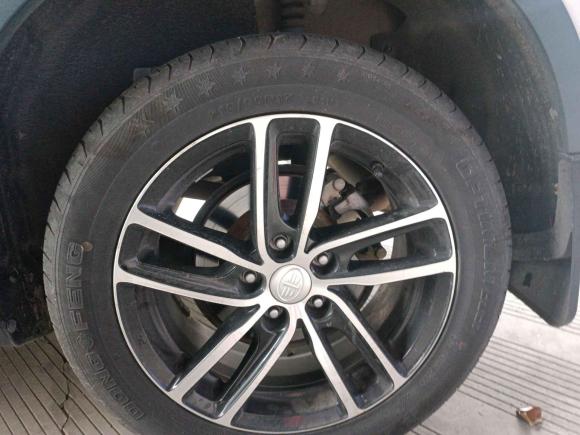 [苏州·闽D] 二手奔腾奔腾X402017款 1.6L 自动豪华型