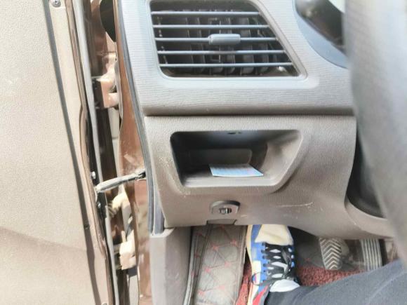 [青岛·鲁B] 二手五菱汽车五菱宏光2016款 1.5L 改款S舒适型