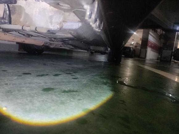 [上海·湘C] 二手荣威荣威9502012款 2.0L 典雅版