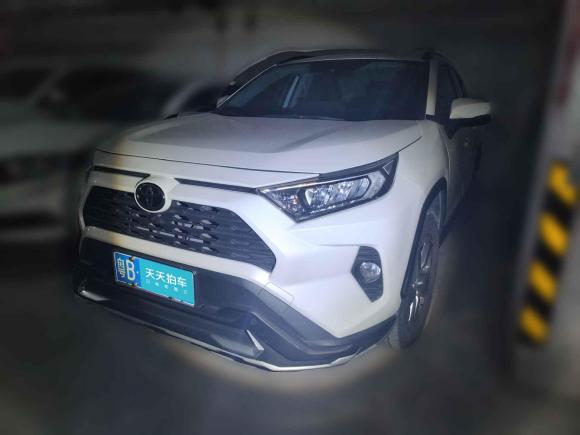 丰田RAV4荣放2020款 2.0L CVT两驱风尚版「深圳二手车」「天天拍车」