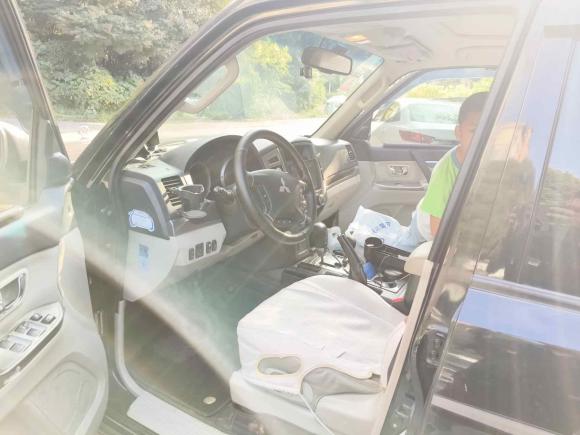 [南京·苏L] 二手三菱帕杰罗2016款 3.0L 自动尊贵版 国IV