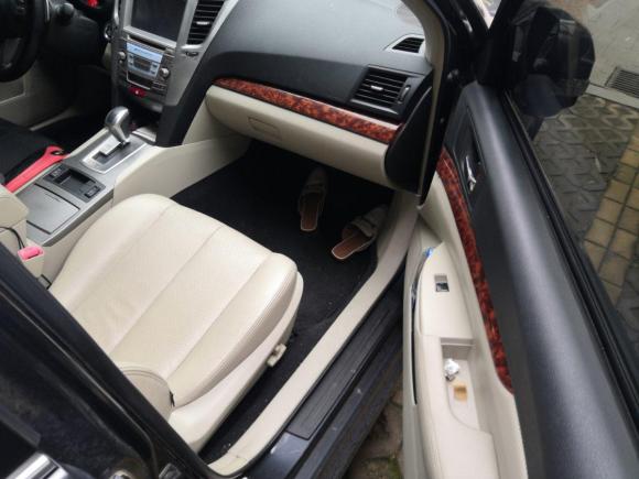 [济南·鲁A] 二手斯巴鲁力狮2010款 2.5i豪华版