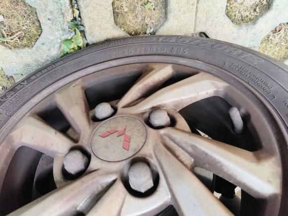 [武汉·鄂A] 二手五菱汽车宏光MINIEV2022款 轻松款 磷酸铁锂